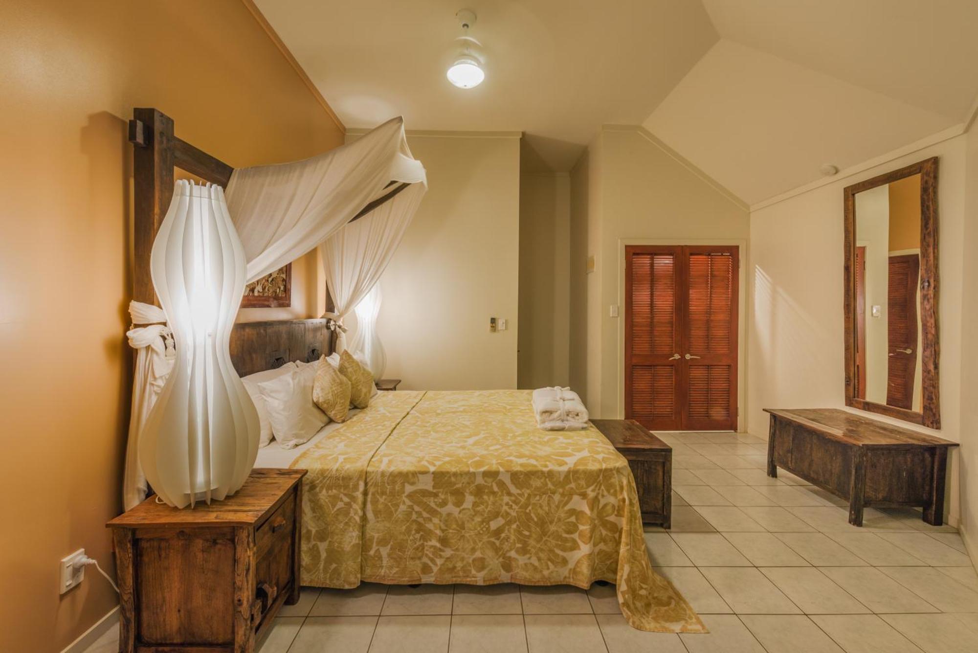 Crown Beach Resort & Spa (Adults Only) Đảo Đảo Rarotonga Ngoại thất bức ảnh